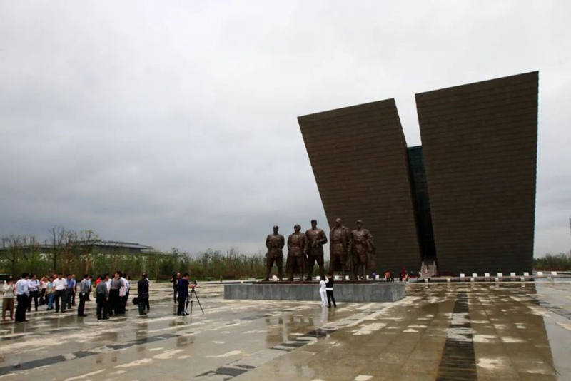 ����֪���������������ѧ��ʷح��������������������к���ʾ��